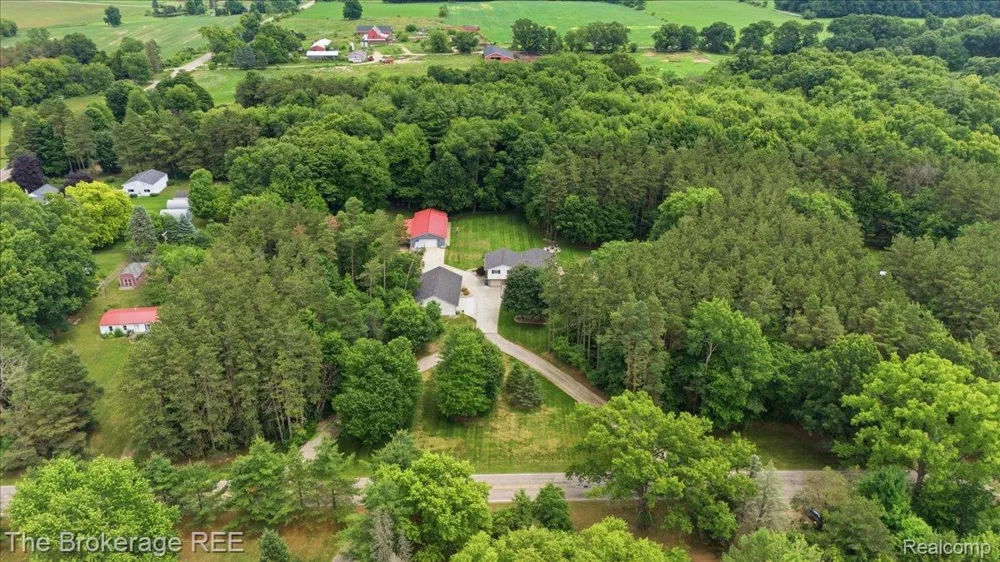 440 Elm Grove Road Elba Township, MI 48446