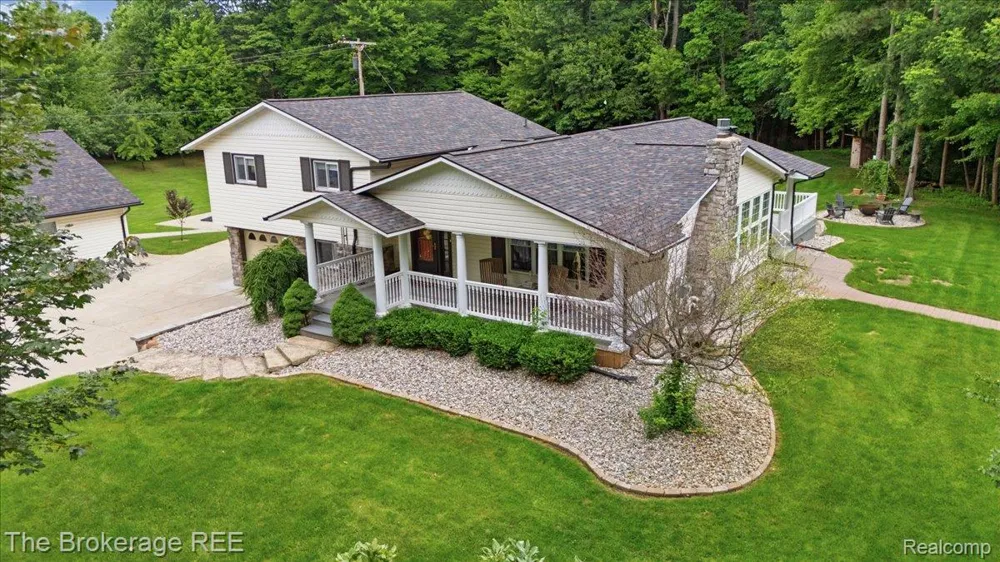 440 Elm Grove Road Elba Township, MI 48446
