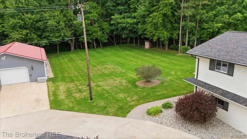 440 Elm Grove Road Elba Township, MI 48446