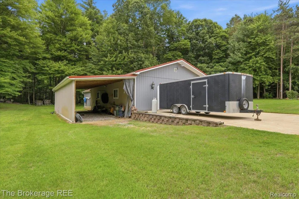 440 Elm Grove Road Elba Township, MI 48446