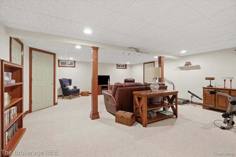 440 Elm Grove Road Elba Township, MI 48446