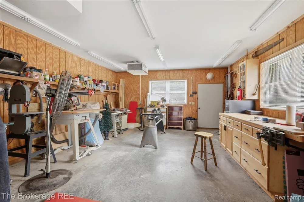 440 Elm Grove Road Elba Township, MI 48446