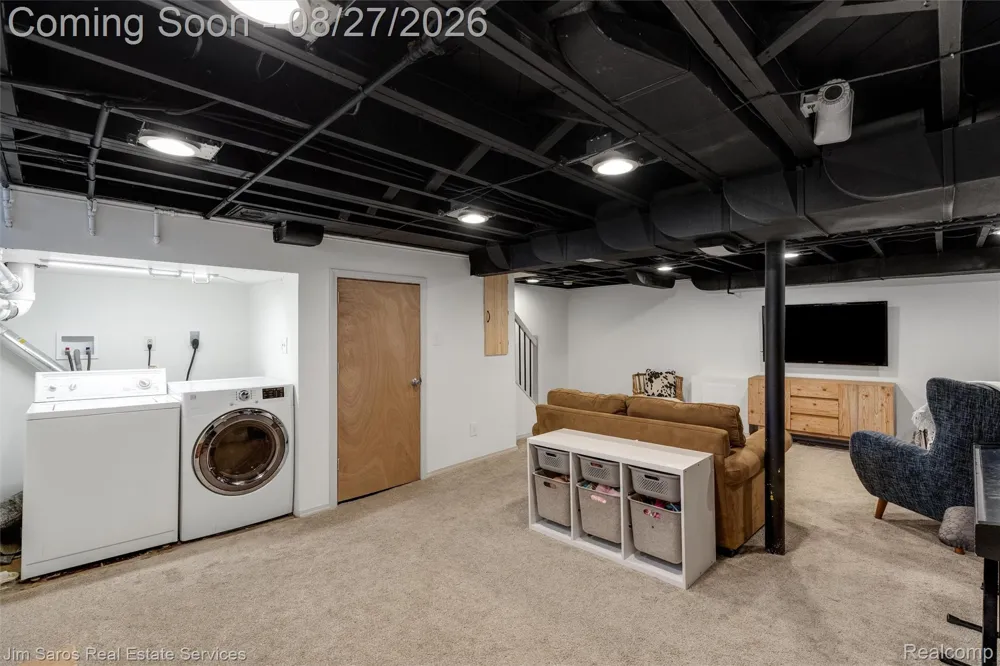 276 Moran Road Grosse Pointe Farms City, MI 48236
