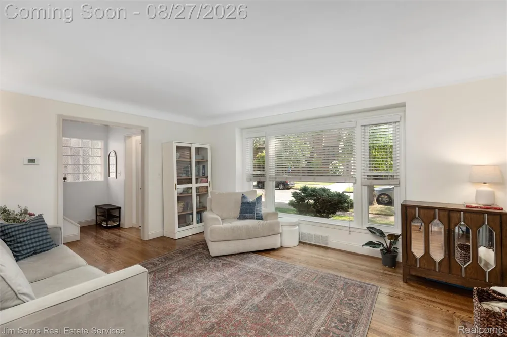 276 Moran Road Grosse Pointe Farms City, MI 48236