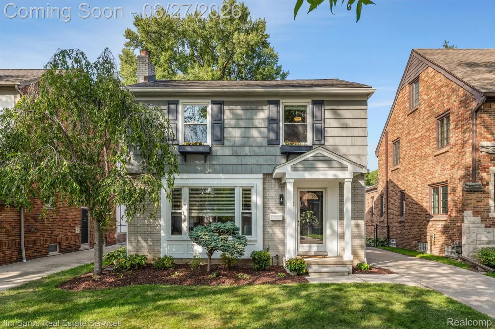 276 Moran Road Grosse Pointe Farms City, MI 48236