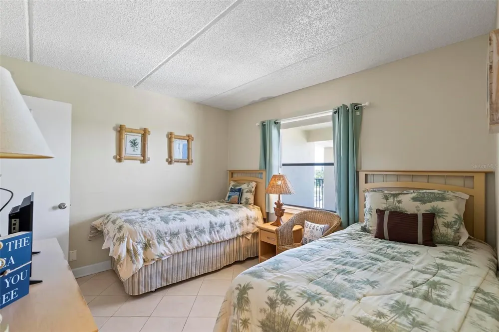 2700 OCEAN SHORE BOULEVARD #315 Ormond Beach, FL 32176