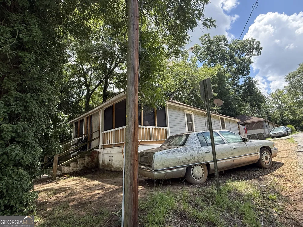 3103 Clark ST SW Covington, GA 30014