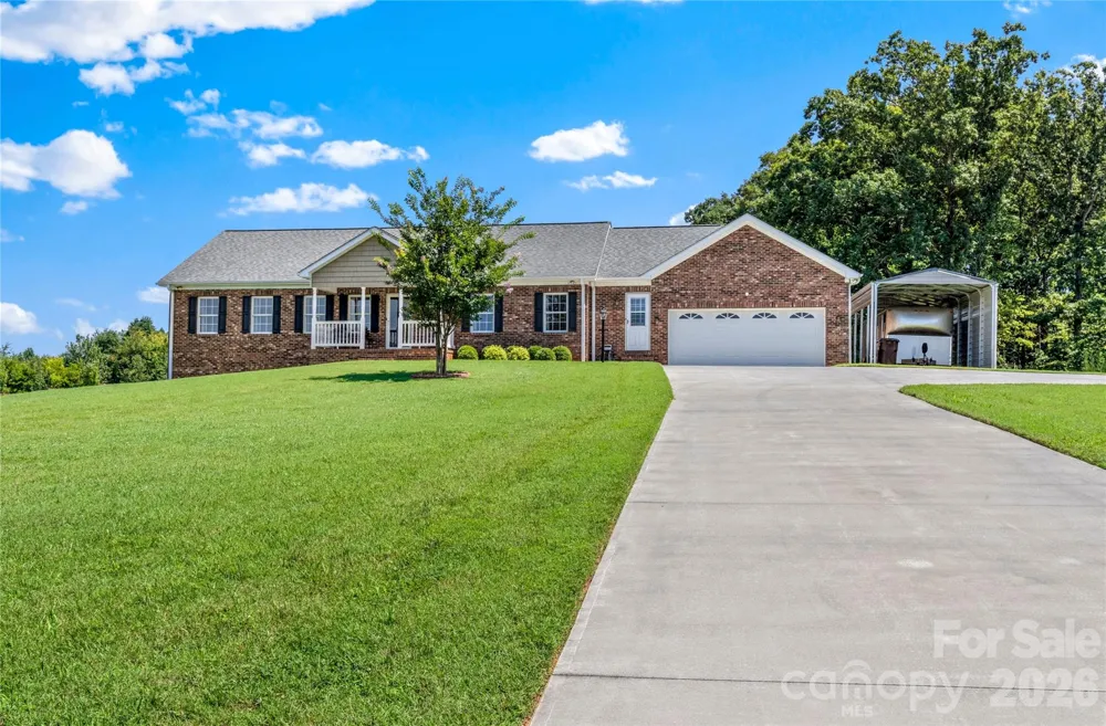 527 Howardtown Circle Mocksville, NC 27028