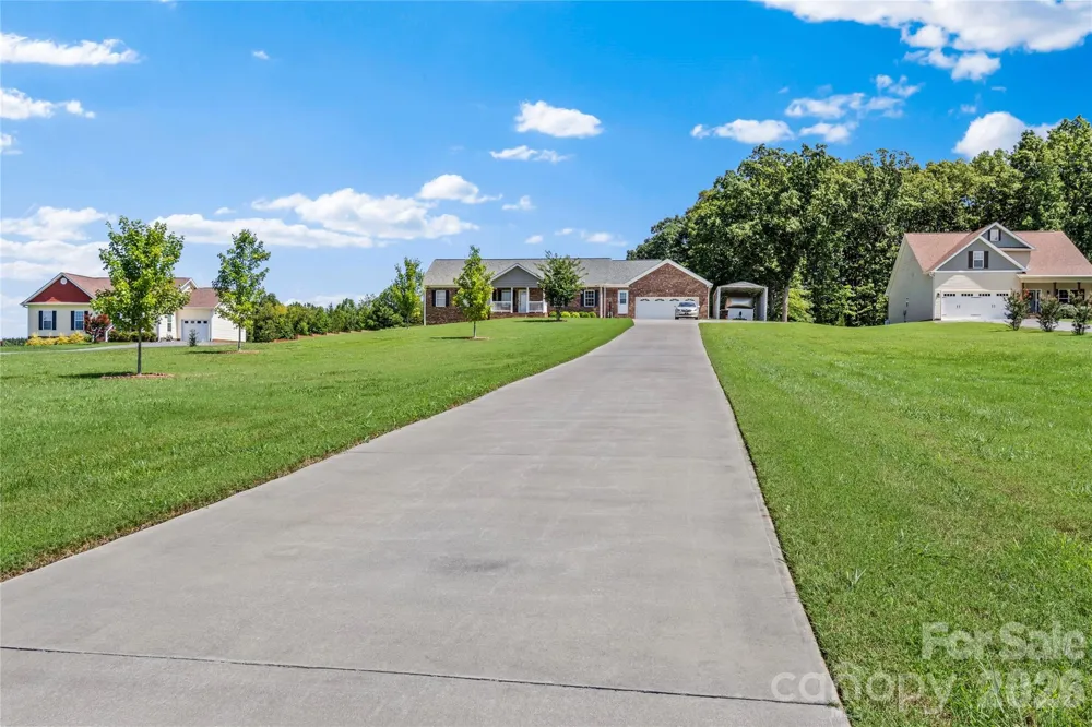 527 Howardtown Circle Mocksville, NC 27028