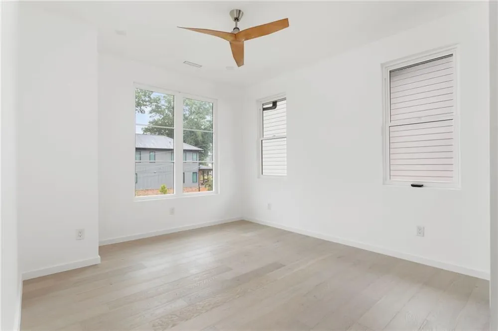 298 Creighton Avenue Scottdale, GA 30079