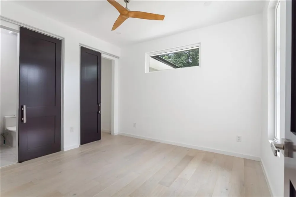 298 Creighton Avenue Scottdale, GA 30079