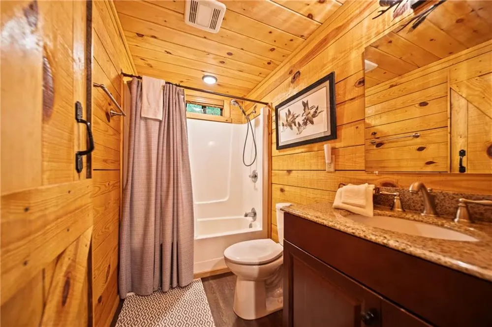 469 Lake Drive Ellijay, GA 30536