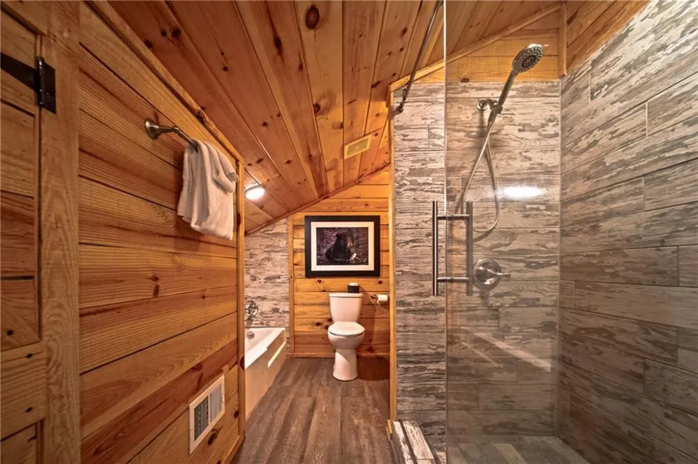 469 Lake Drive Ellijay, GA 30536