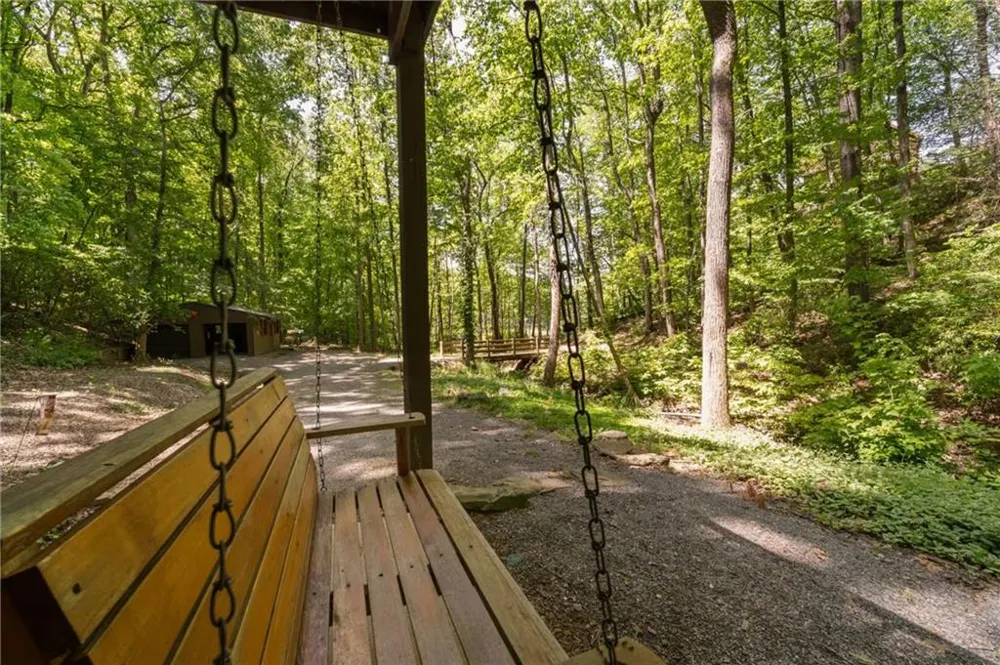 469 Lake Drive Ellijay, GA 30536