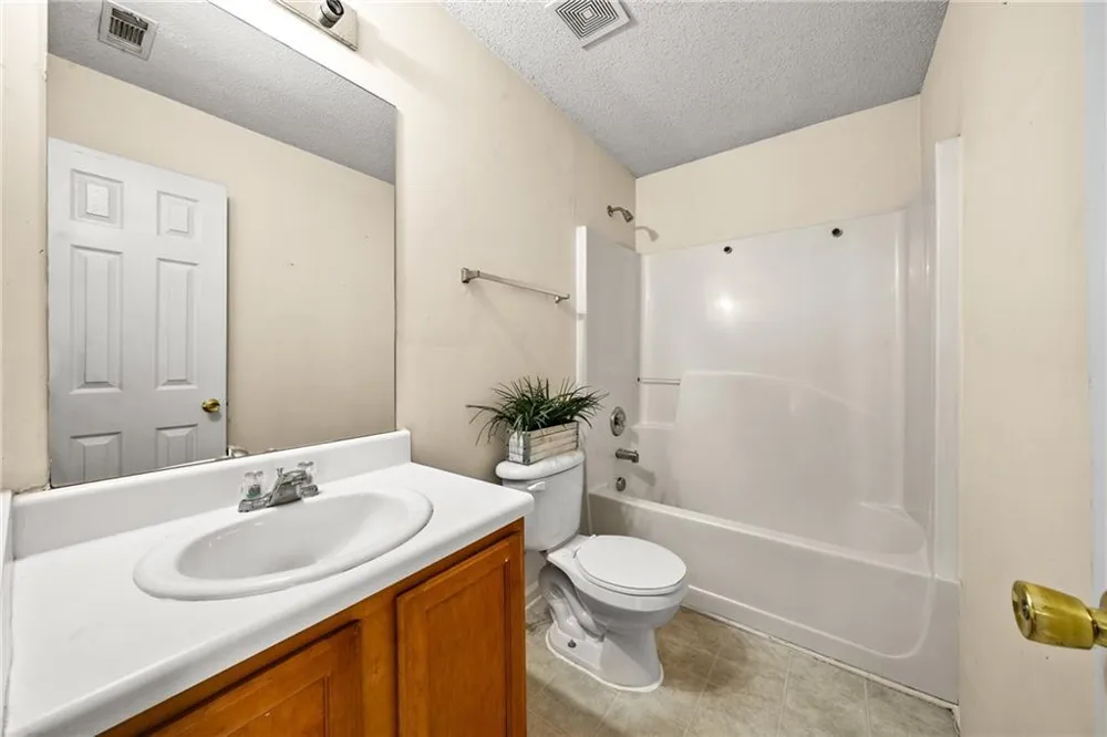 1753 Deer Crossing Circle Jonesboro, GA 30236