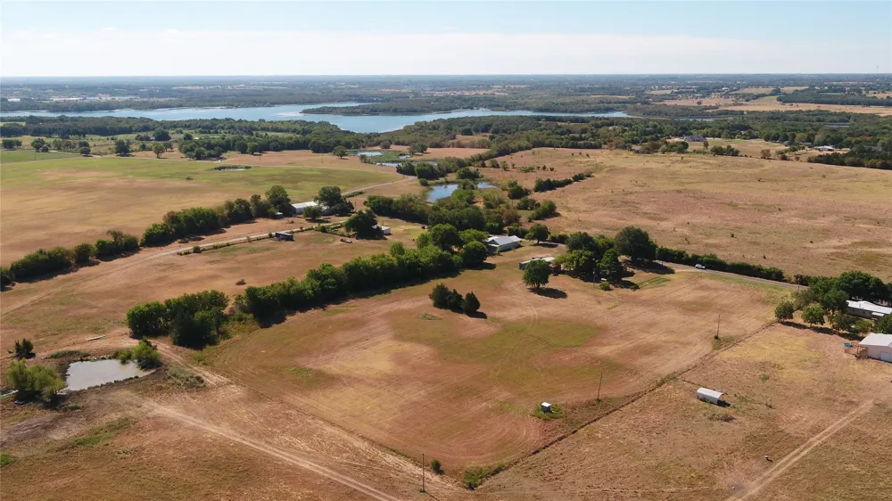 Gilliam Road Bells, TX 75414