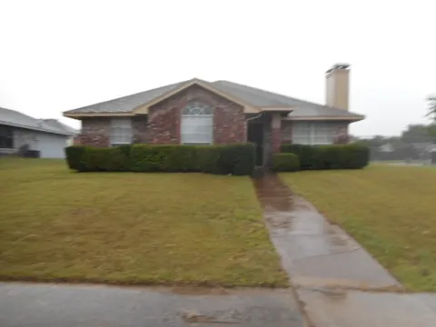 1105 Rosewood Lane