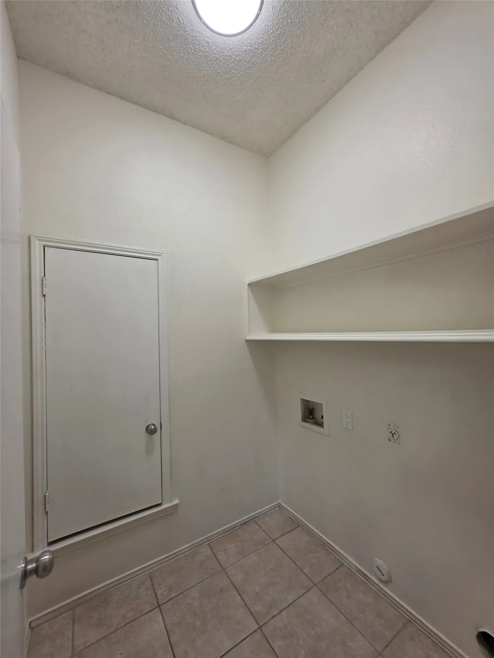 1105 Rosewood Lane Lancaster, TX 75146