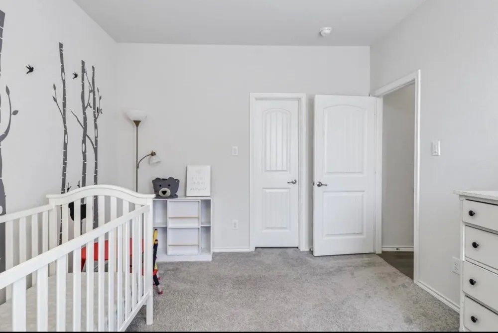 1831 Creekwood Drive Cleburne, TX 76033
