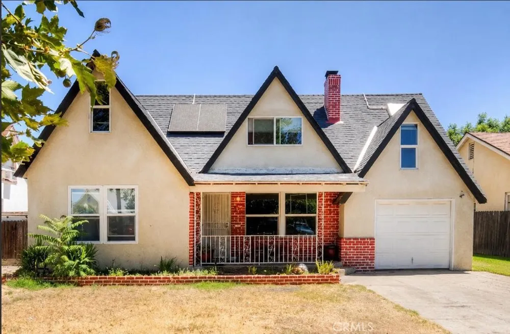 337 S Meridian Avenue Fresno, CA 93702
