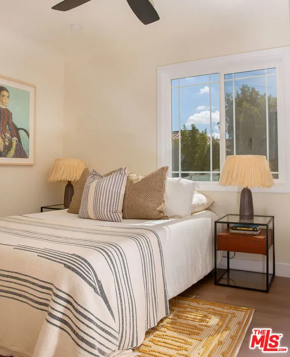 5317 Saturn Street Los Angeles, CA 90019