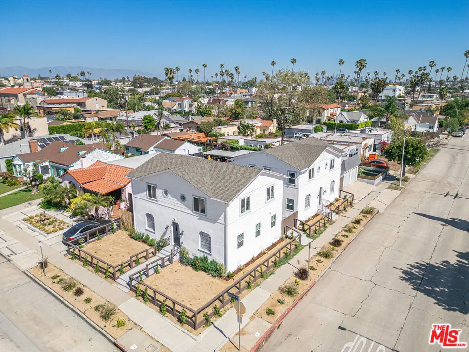 5317 Saturn Street Los Angeles, CA 90019