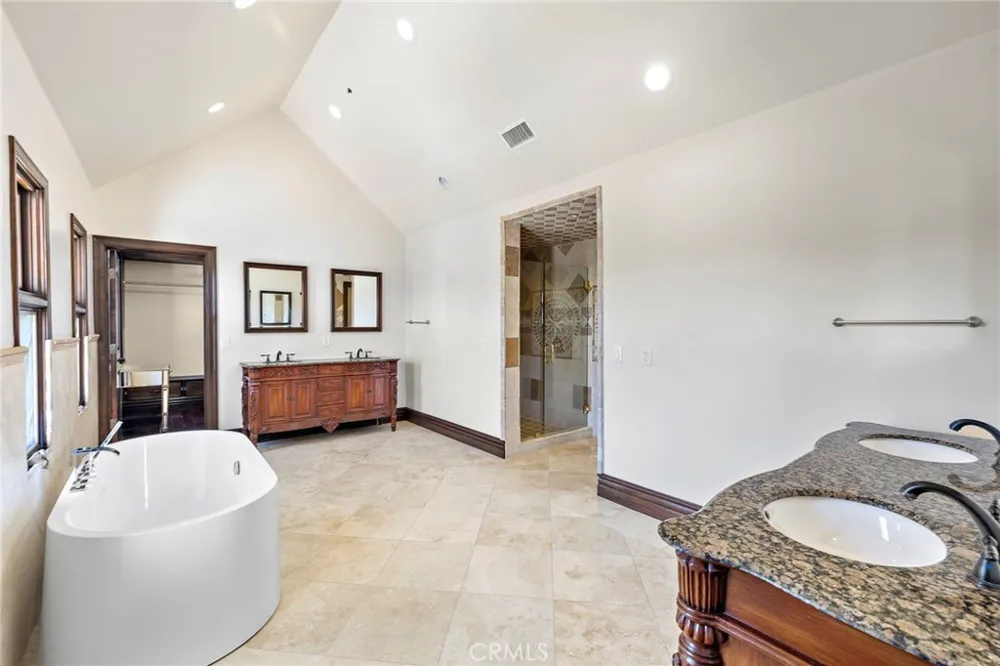 22 Fox Hole Ladera Ranch, CA 92694