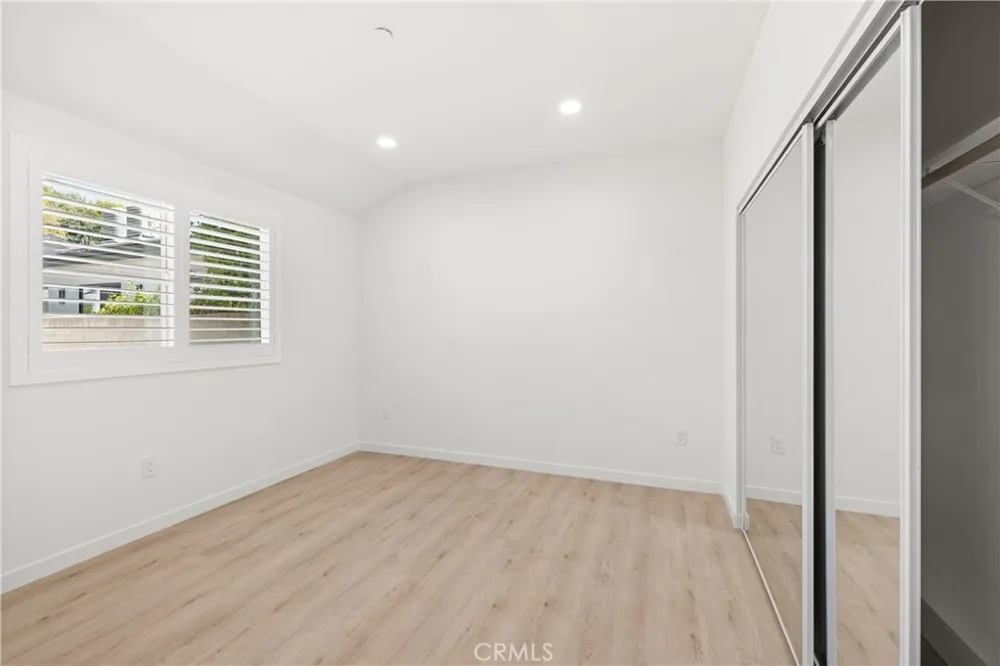 15030 Hesby Street Sherman Oaks, CA 91403