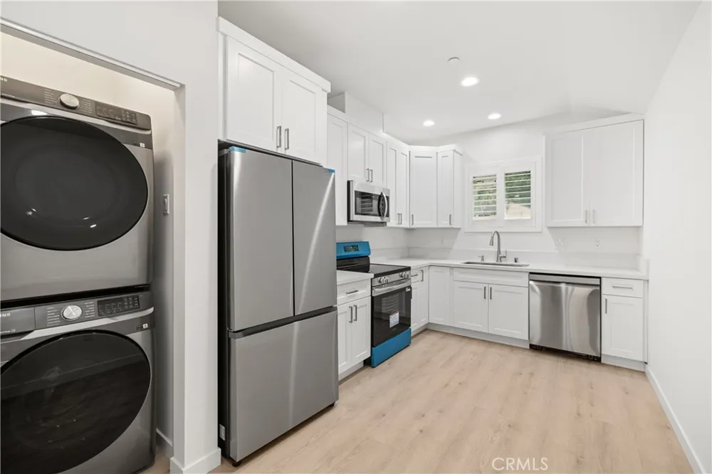 15030 Hesby Street Sherman Oaks, CA 91403