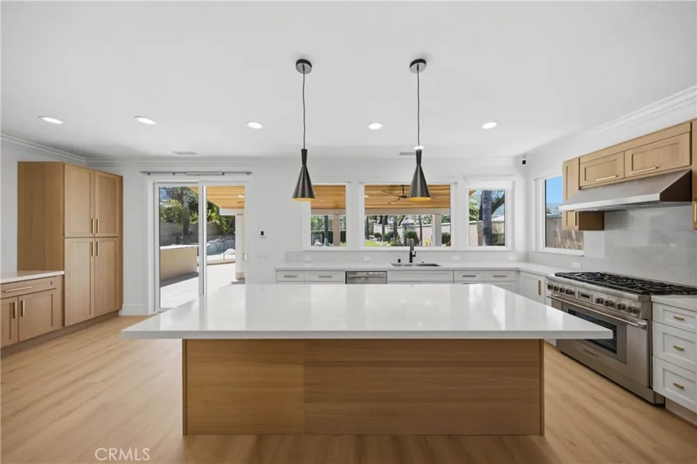 1806 Willowbluff Drive Corona, CA 92883