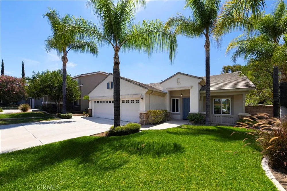 1806 Willowbluff Drive Corona, CA 92883