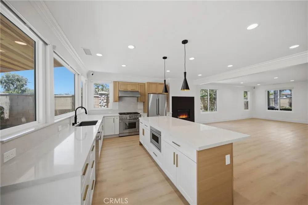 1806 Willowbluff Drive Corona, CA 92883