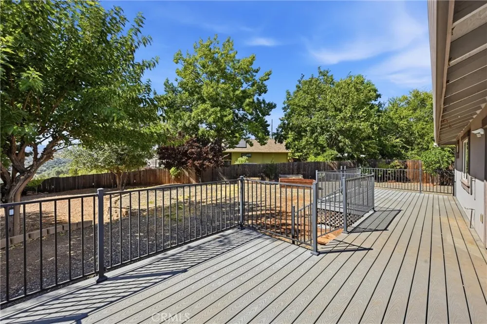 19527 Stonegate Hidden Valley Lake, CA 95467
