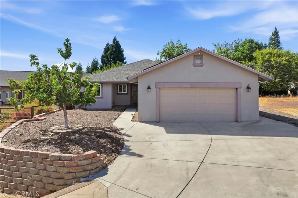 19527 Stonegate Hidden Valley Lake, CA 95467