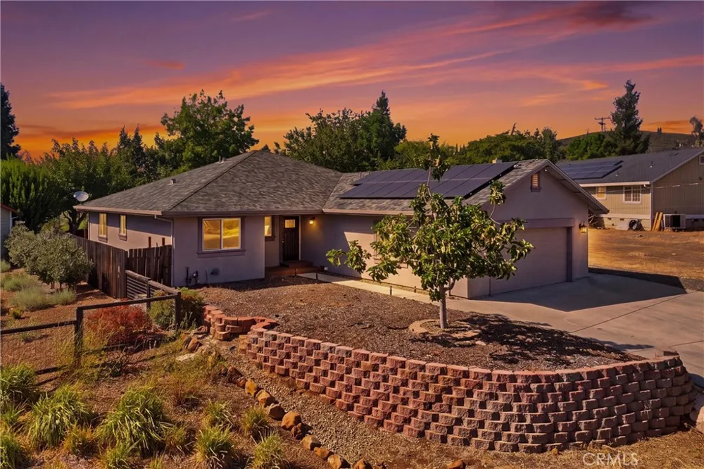 19527 Stonegate Hidden Valley Lake, CA 95467