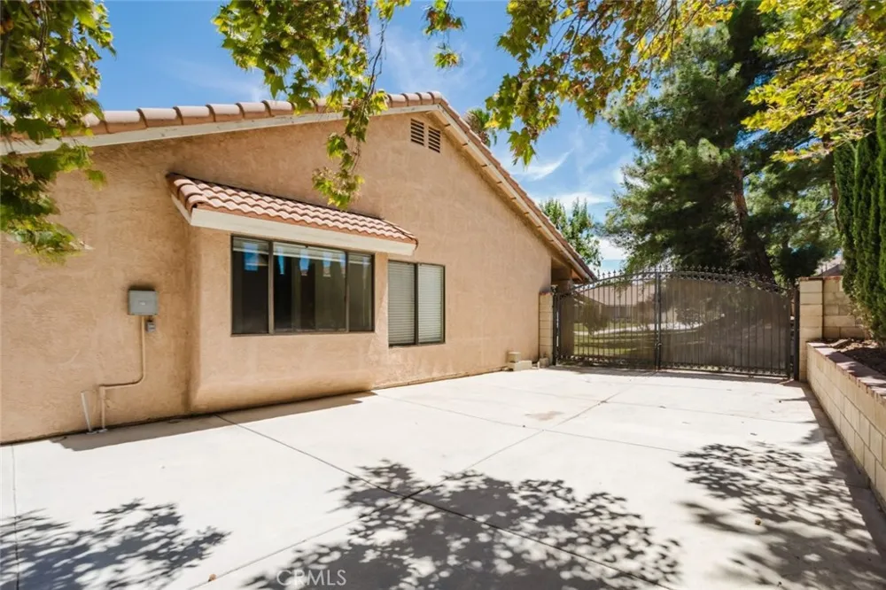 4831 Cocina Lane Palmdale, CA 93551