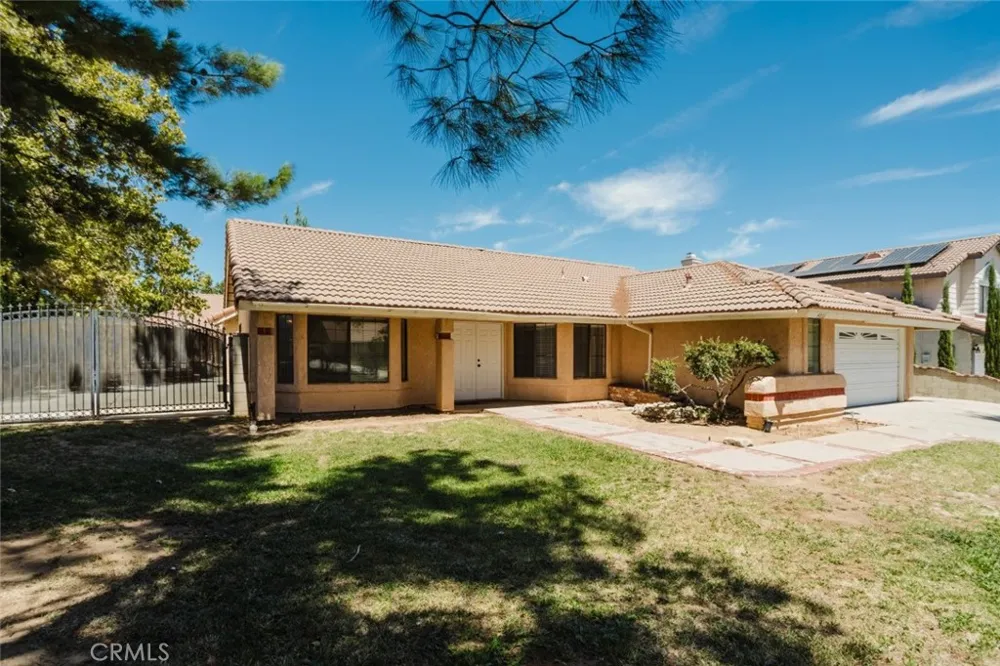 4831 Cocina Lane Palmdale, CA 93551