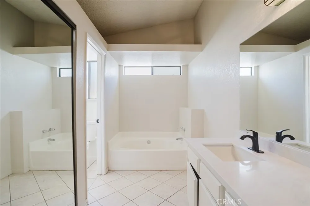 4831 Cocina Lane Palmdale, CA 93551
