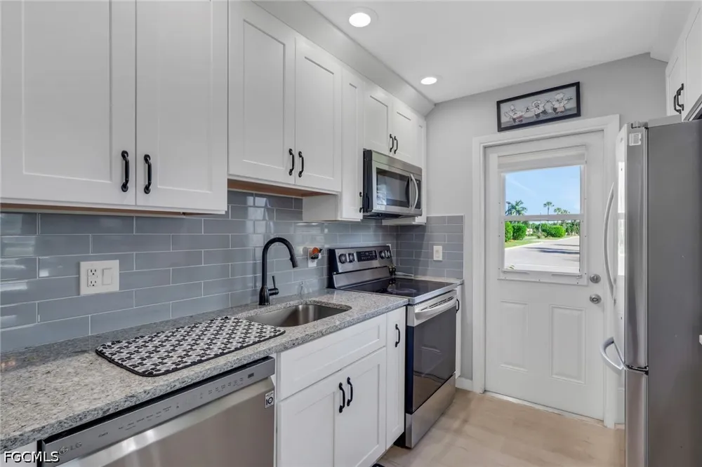 Laconia Court Fort Myers, FL 33919