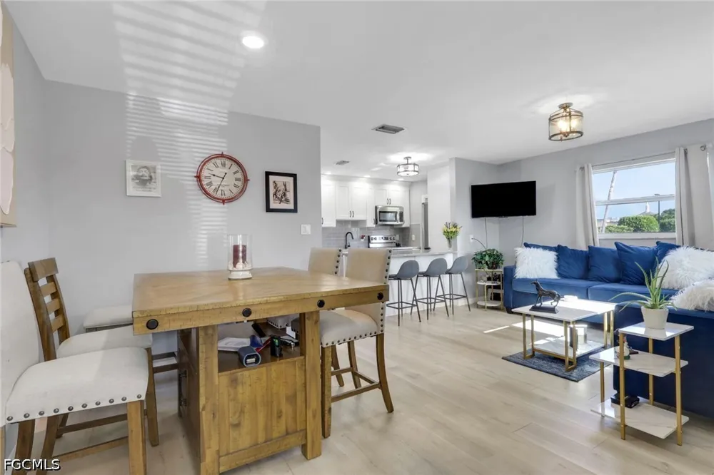 Laconia Court Fort Myers, FL 33919