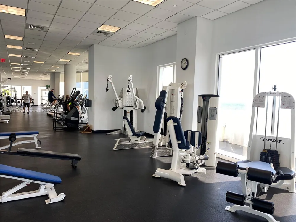 6365 Collins Ave #2005 Miami Beach, FL 33141