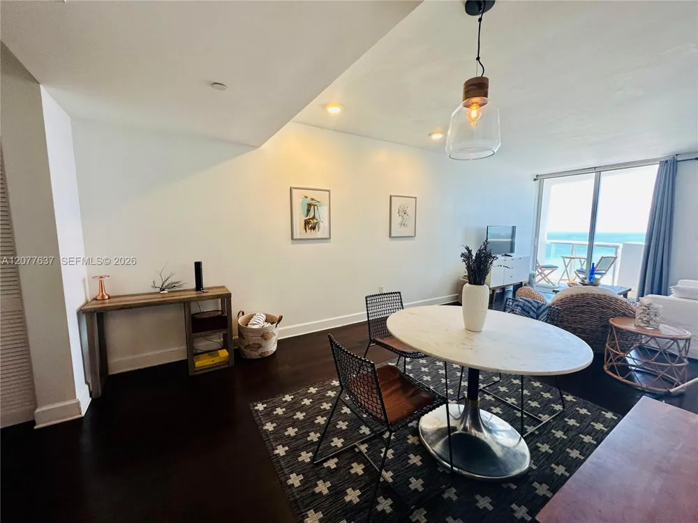 6365 Collins Ave #2005 Miami Beach, FL 33141