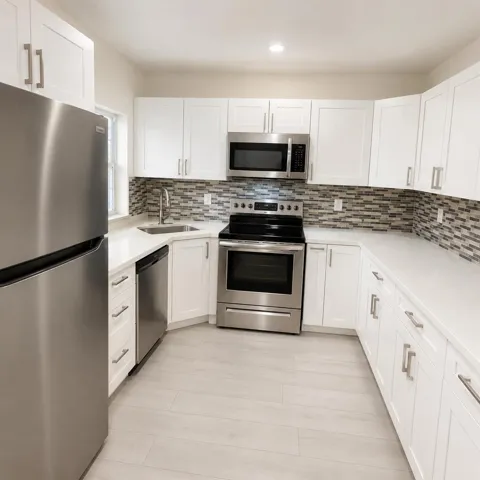 2540 CARAMBOLA CIRCLE #1831