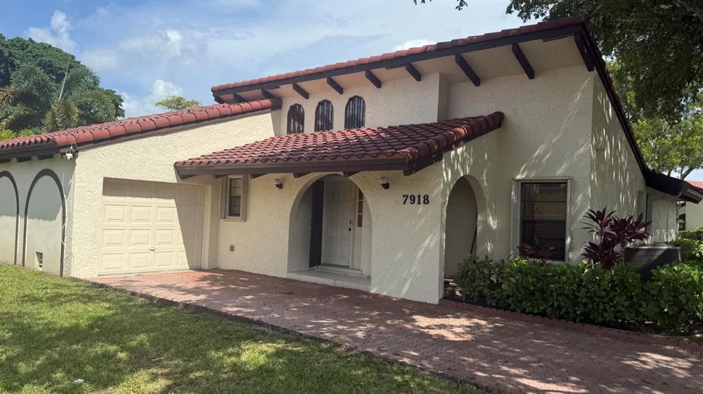 7918 HIBISCUS CIRCLE #59 Tamarac, FL 33321