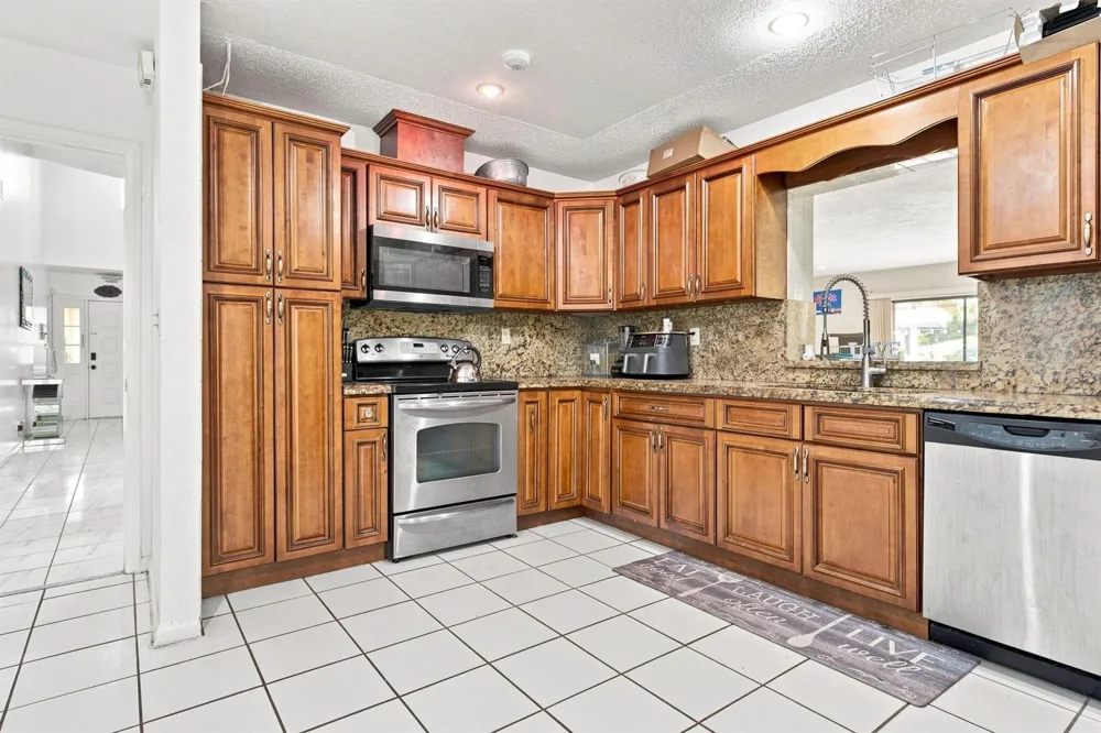 7918 HIBISCUS CIRCLE #59 Tamarac, FL 33321