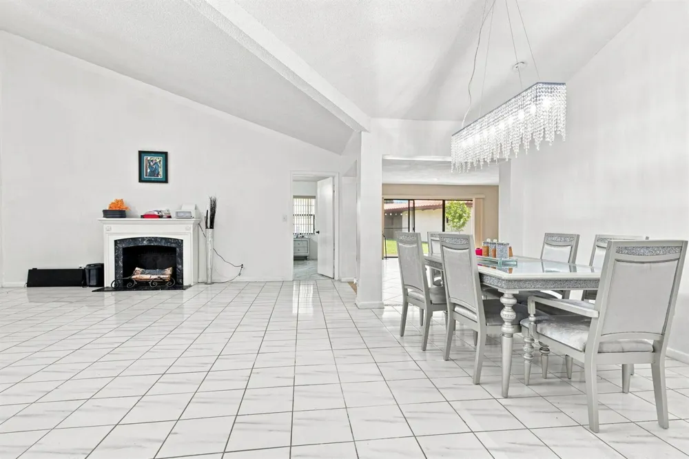 7918 HIBISCUS CIRCLE #59 Tamarac, FL 33321