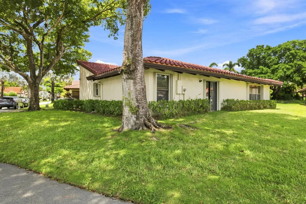 7918 HIBISCUS CIRCLE #59 Tamarac, FL 33321