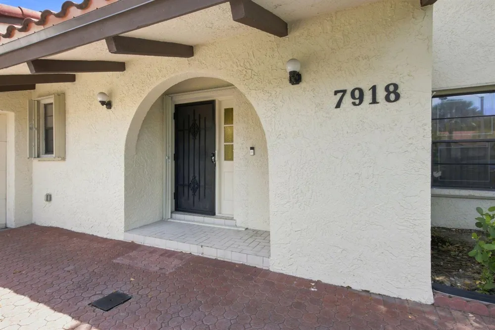 7918 HIBISCUS CIRCLE #59 Tamarac, FL 33321