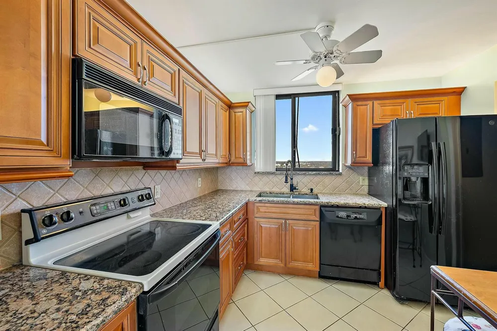 400 OCEAN TRAIL WAY #1310 Jupiter, FL 33477
