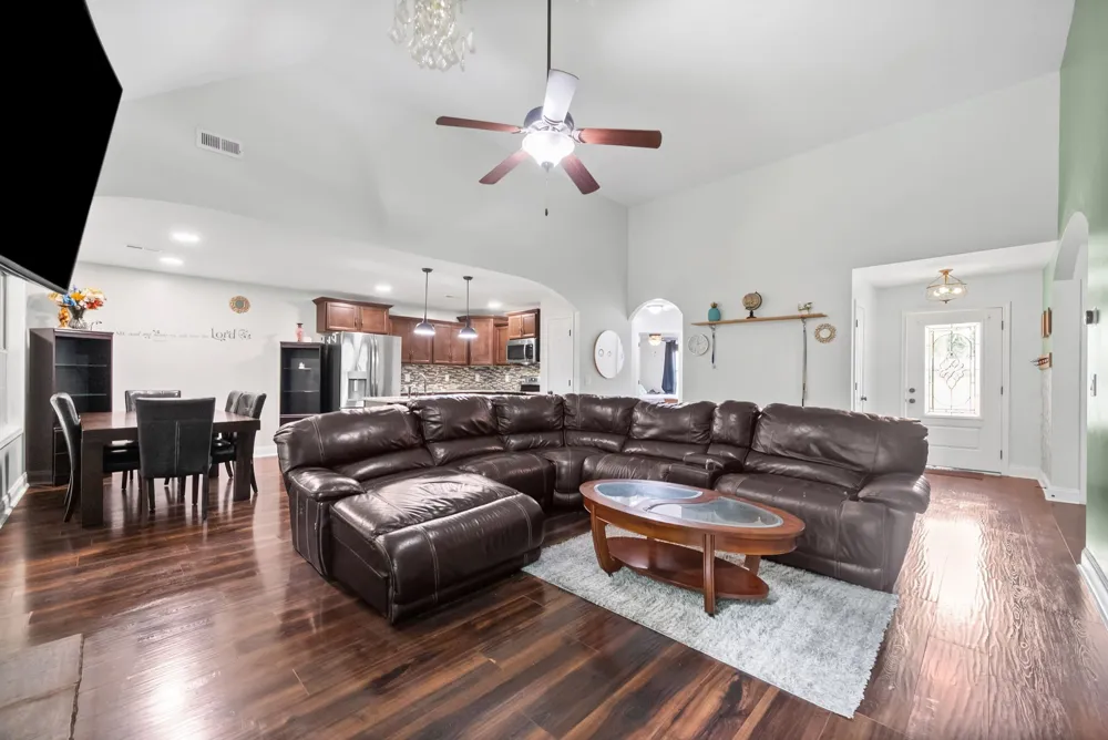 125 Sycamore Hill Dr Clarksville, TN 37042